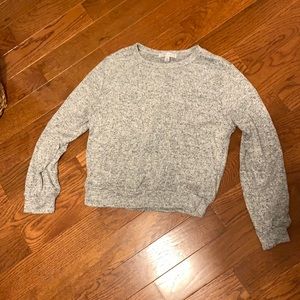 Light grey sweater